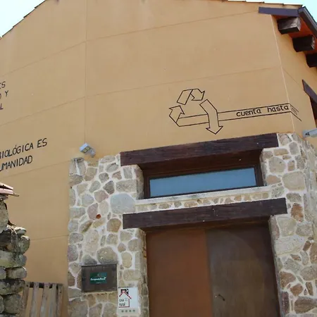 Loboratorio Rural-cuenta Hasta 3 Umbrías