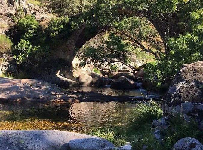 Loboratorio Rural-cuenta Hasta 3 Umbrías